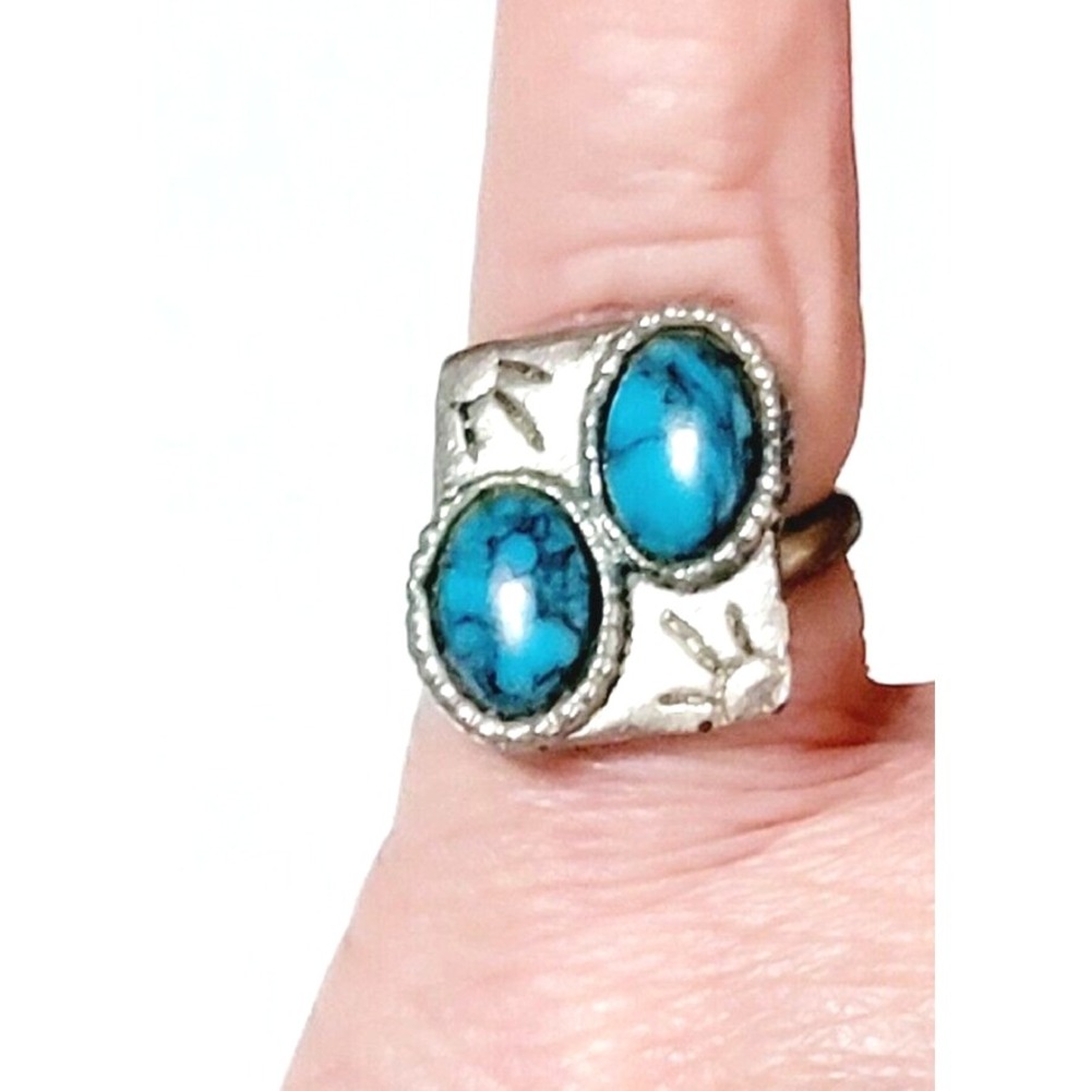 Vintage Blue Ring Faux Turquoise Southwestern Bear Paw Adjustable Silver Tone
